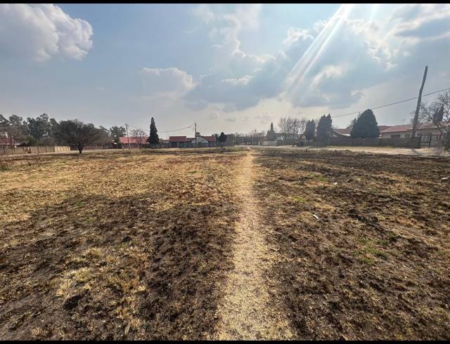 5,116M² VACANT LAND FOR SALE IN VEREENIGING CENTRAL